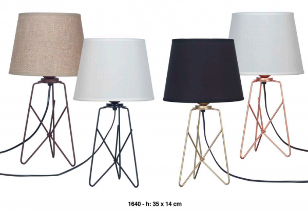 LAMPARA DE MESA BASE TRIPODE METALICA OXIDO LUX